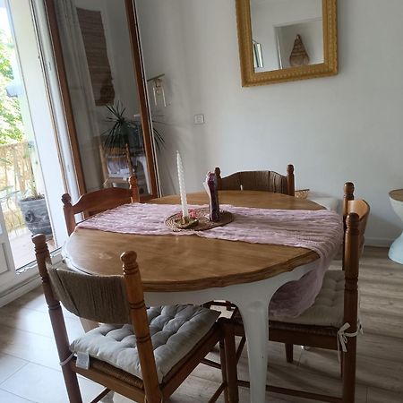 שאווילי-לארו Private Room In Cozy Homestay - Line 14, Direct Access To Paris - Airport Orly מראה חיצוני תמונה
