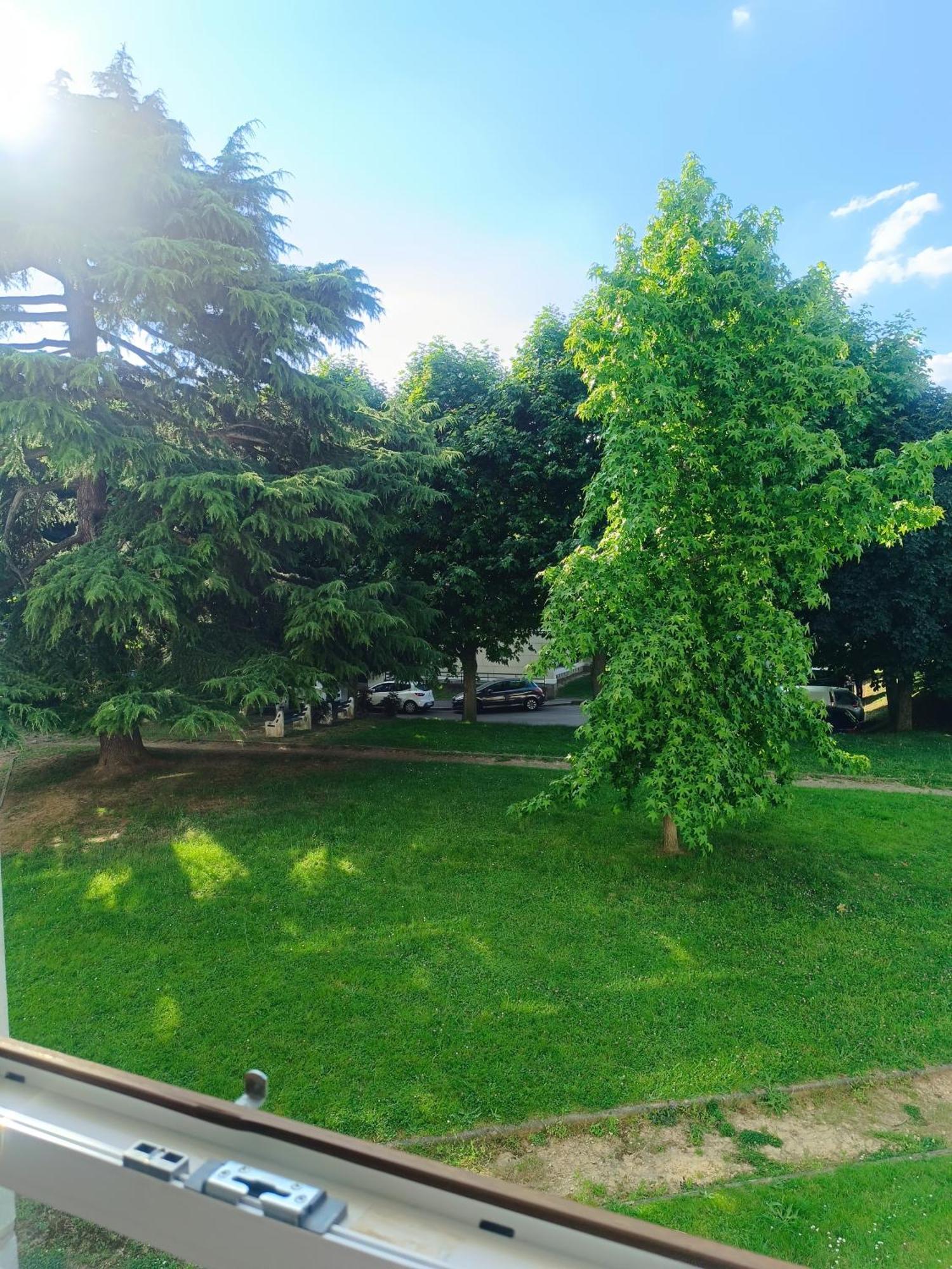שאווילי-לארו Private Room In Cozy Homestay - Line 14, Direct Access To Paris - Airport Orly מראה חיצוני תמונה